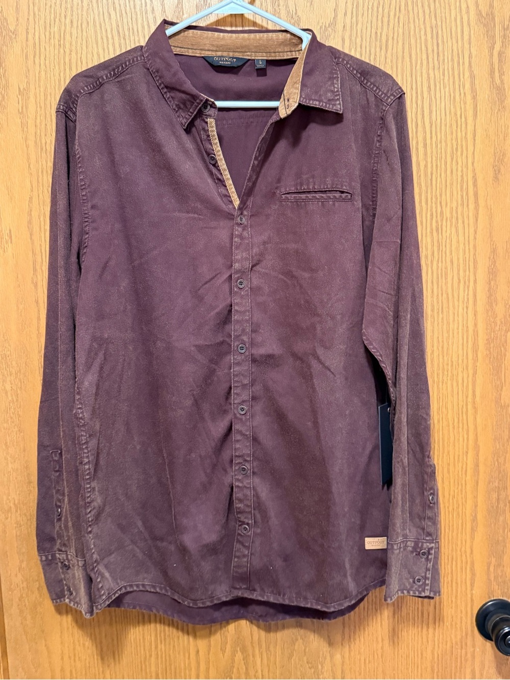 Outback Buckle Heritage Men's Large Long-Sleeve Button-Down Shirt with Tan Trim